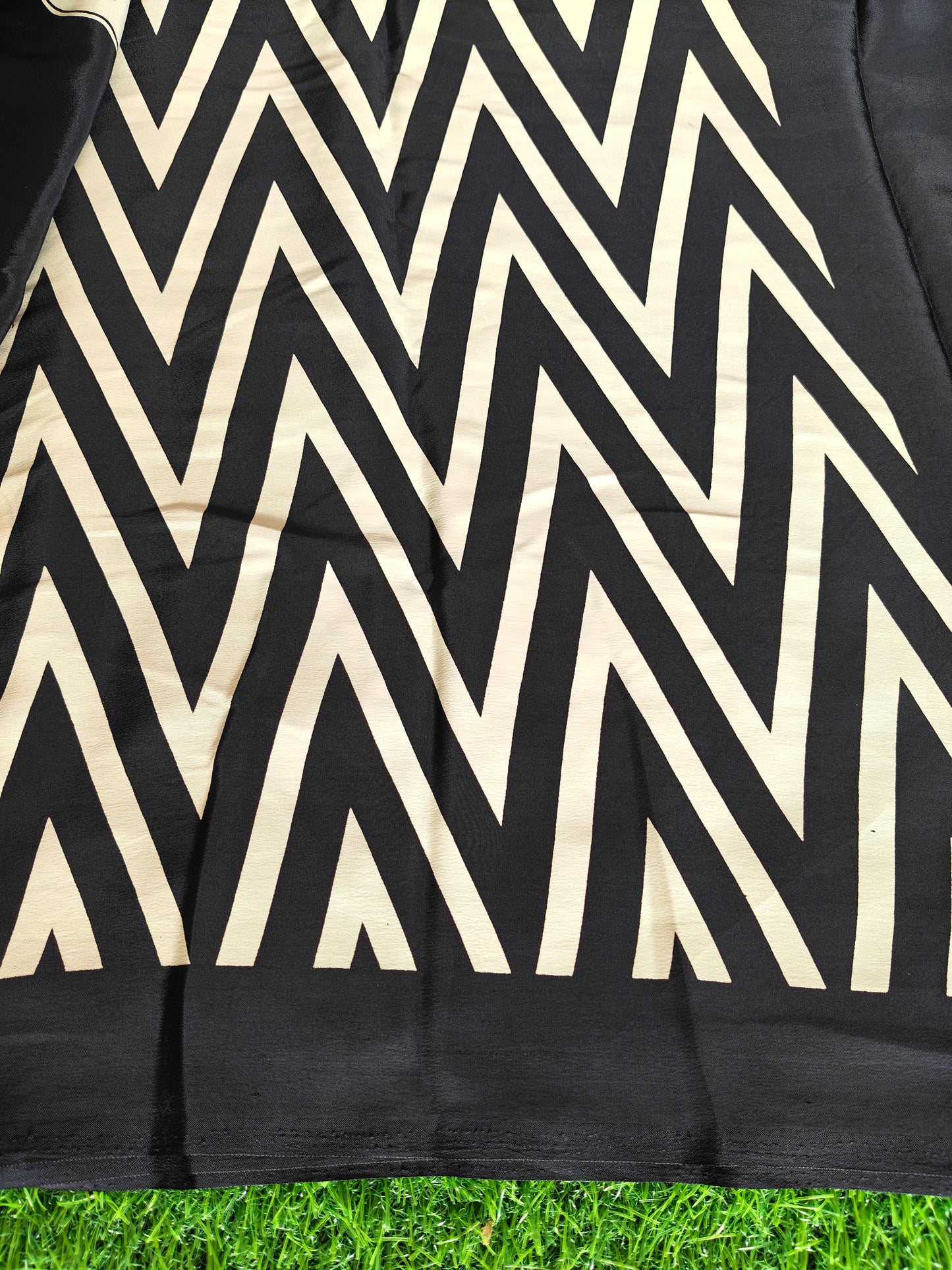 Black Italian crepe Silk Saree (Copy)