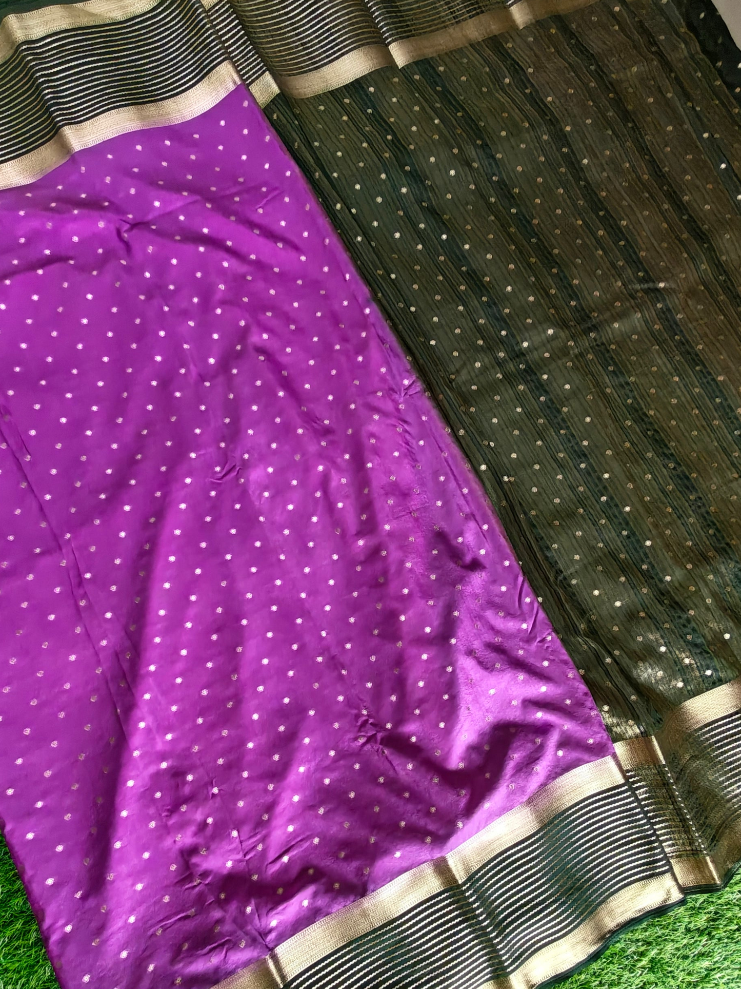 Crepe Silk lavender colour contrast border Saree (Copy)