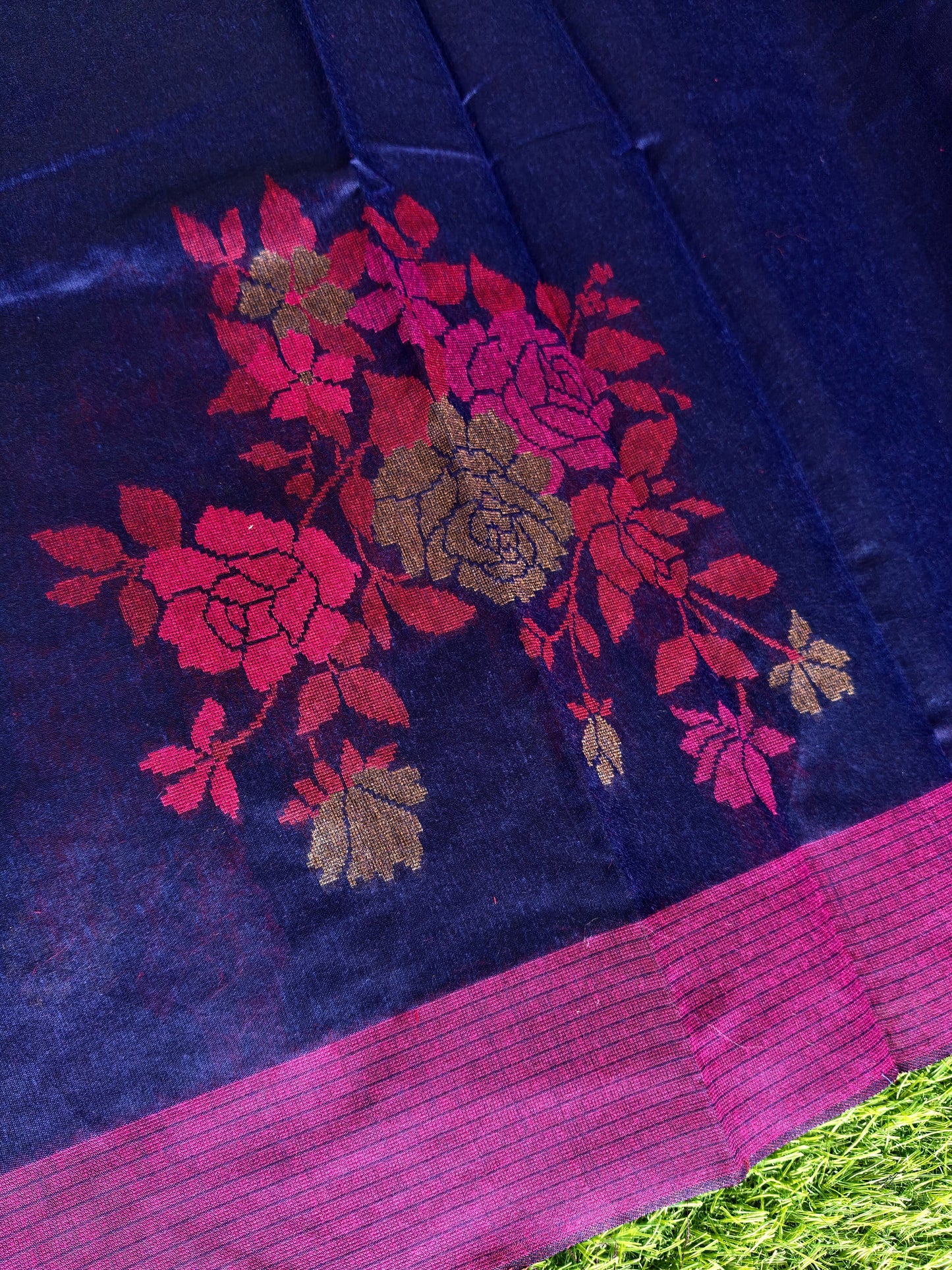 Royal Blue Cotton Saree with Thread Embroidery & Contrast Border | Elegant Traditional Saree