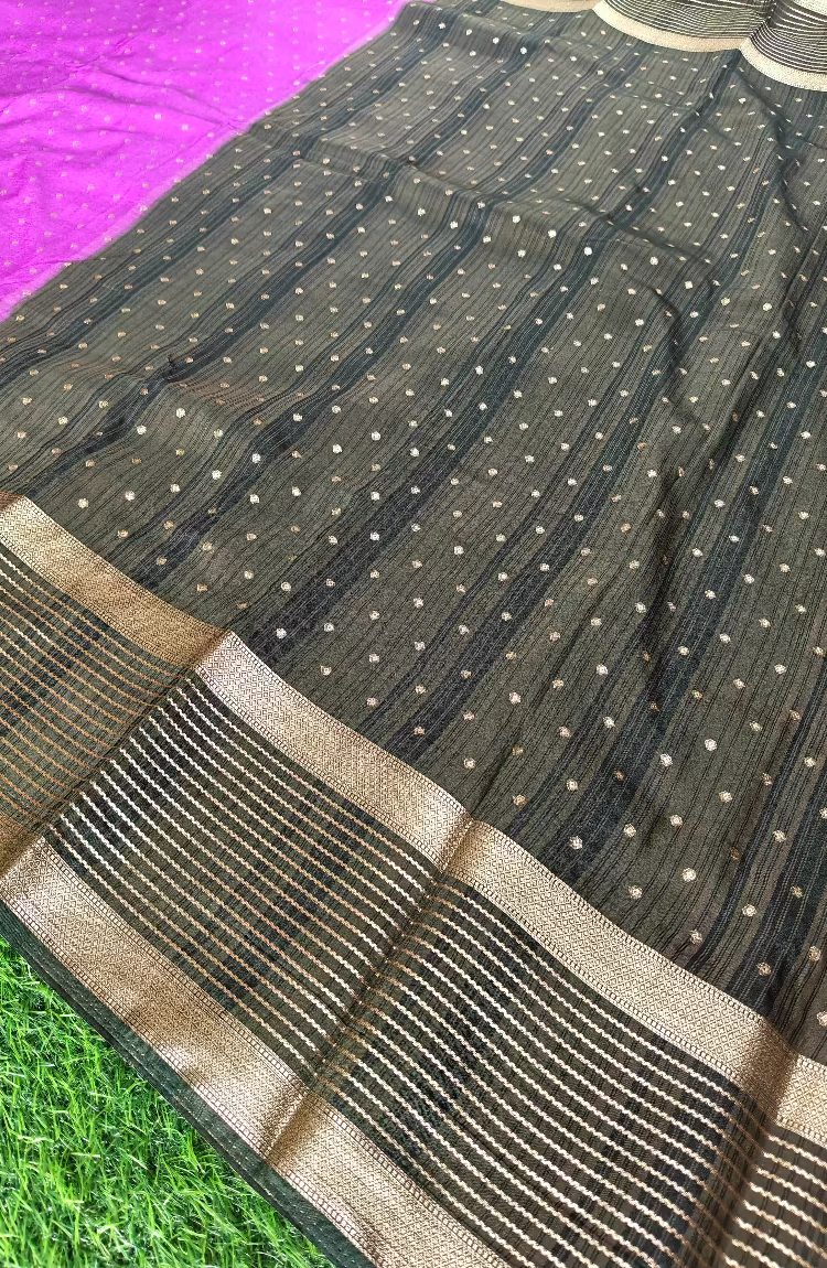 Crepe Silk lavender colour contrast border Saree (Copy)