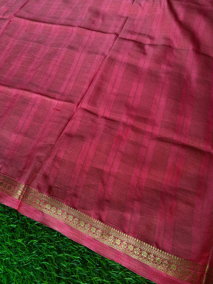 Carrot pink colour semi crepe solid colour with slim border