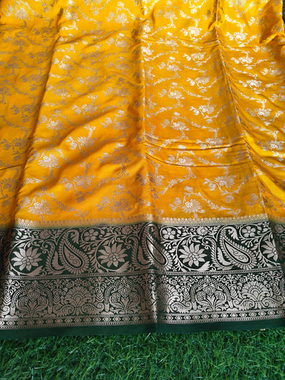Yellow Banarsi crepe Silk Saree