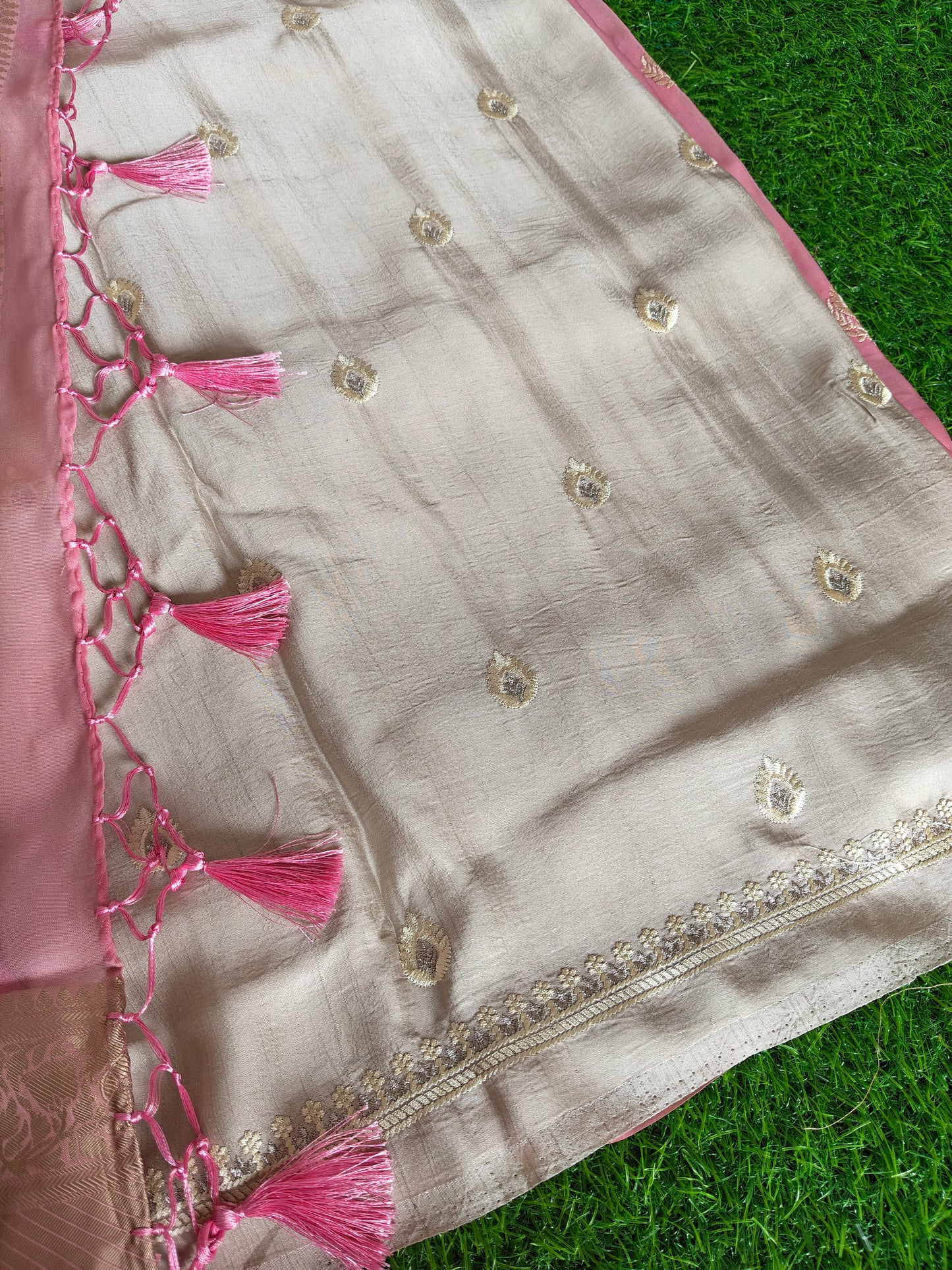Pink Organza Saree with Butti Embroidery Work