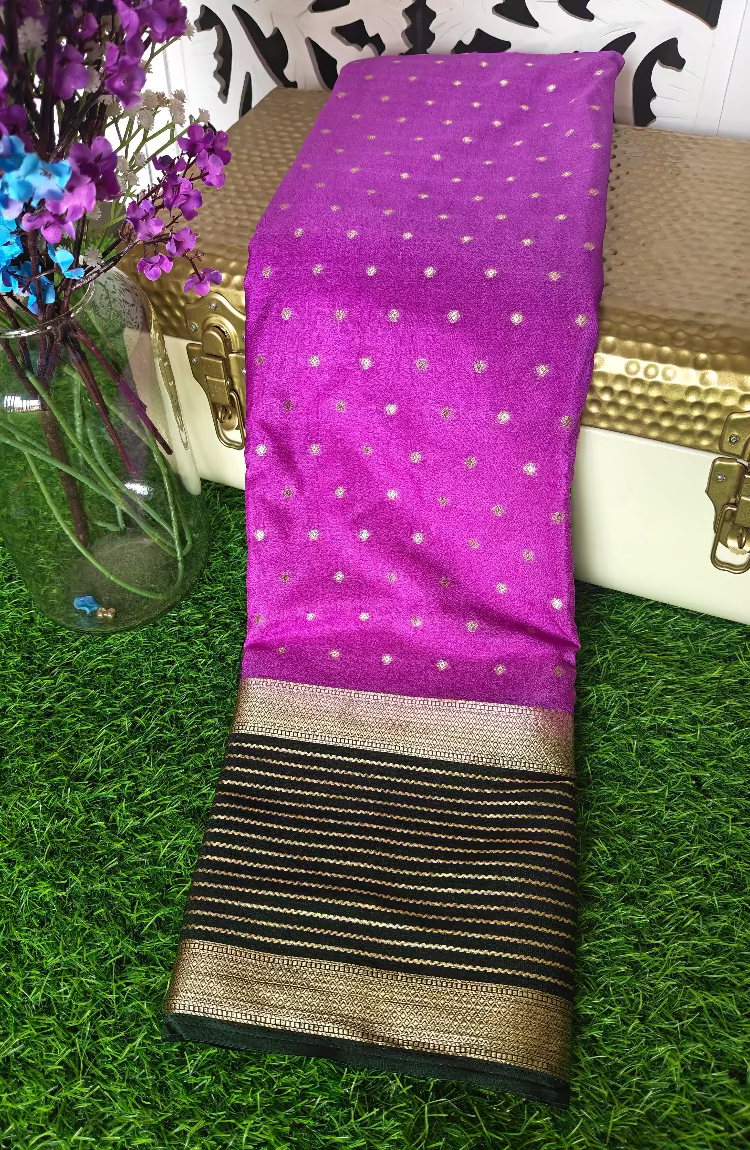 Crepe Silk lavender colour contrast border Saree (Copy)