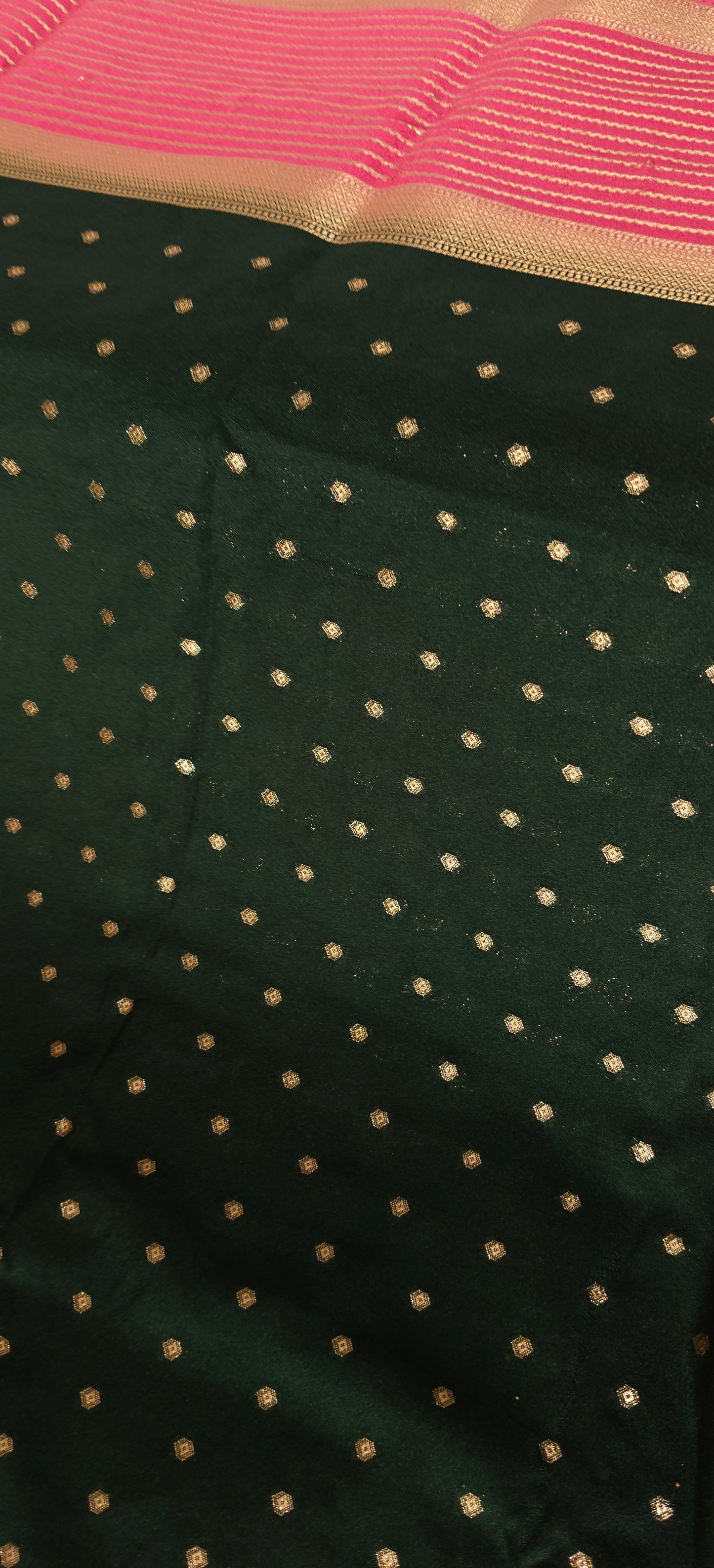 Green Semi Crepe Silk Saree with Contrast Border