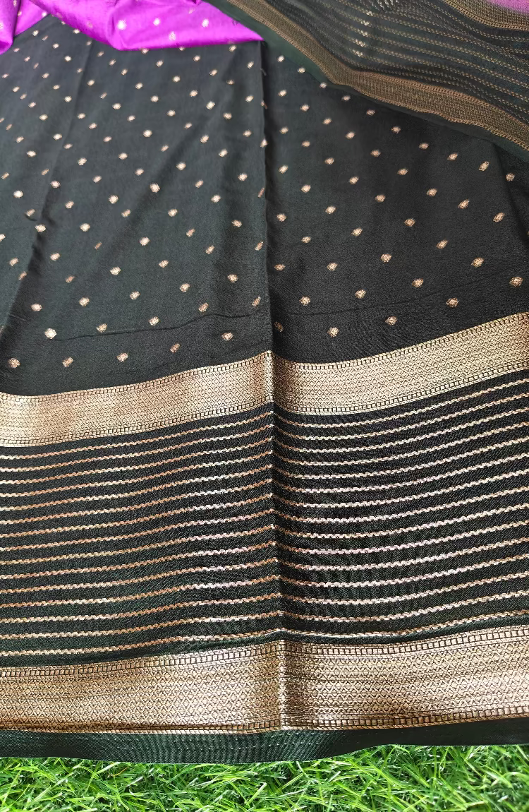 Crepe Silk lavender colour contrast border Saree (Copy)
