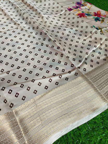 White Georgette Saree (Copy 2)