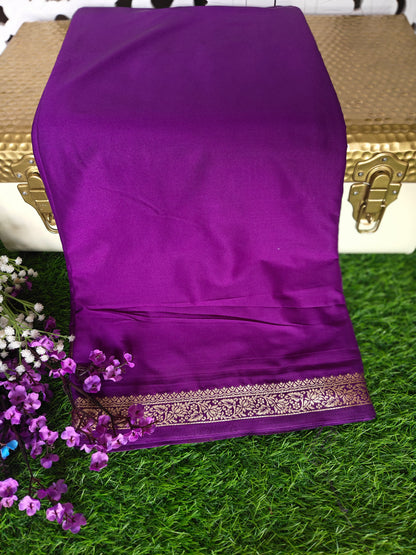Wine colour semi crepe solid colour  with slim border