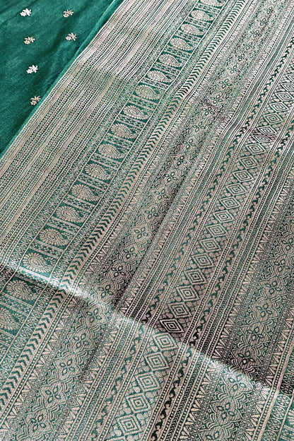Green Raw Silk Saree with Contrast Motif Work