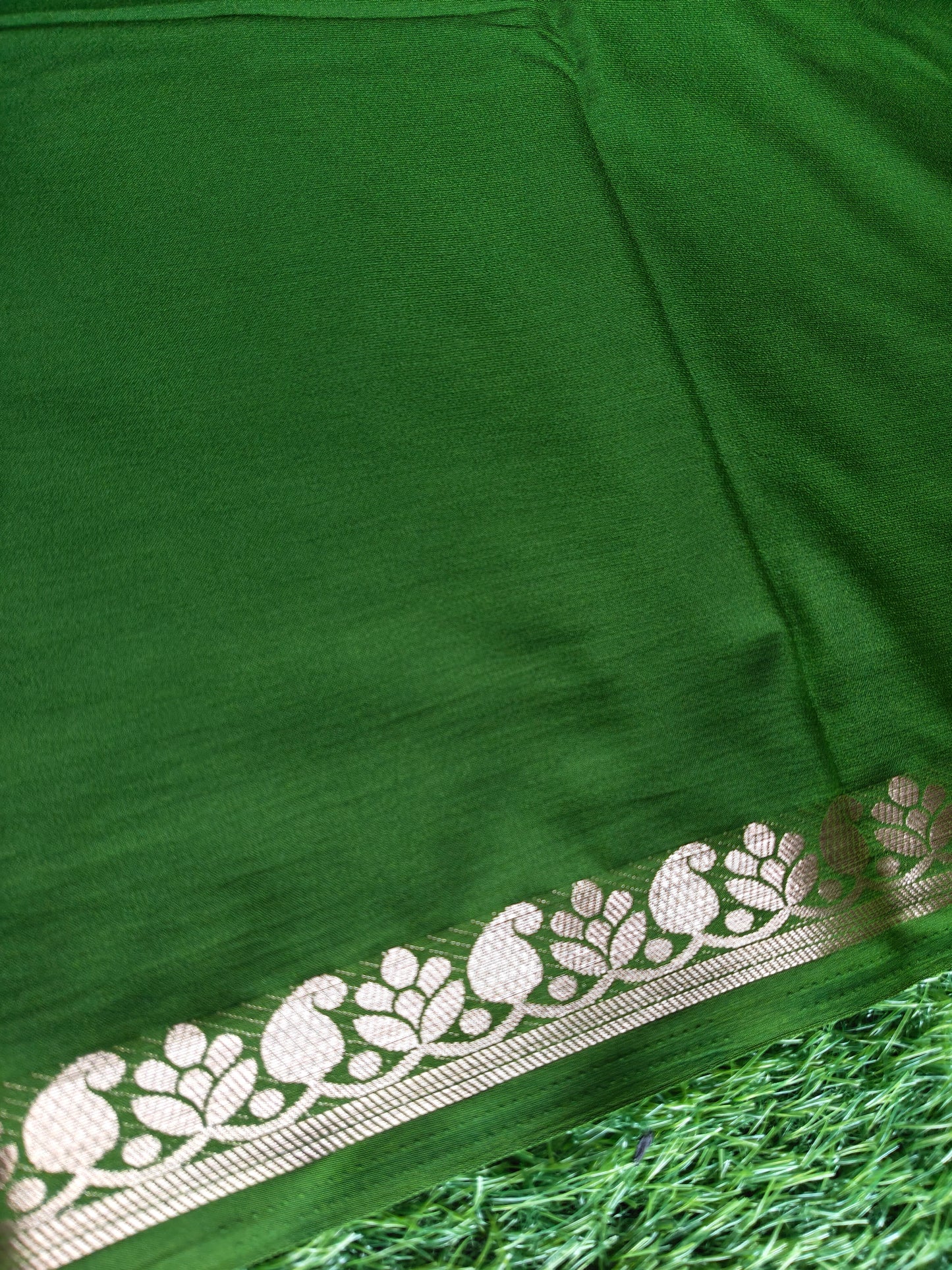 Mehndi Green Semi Crepe Silk Saree with Slim Zari Border