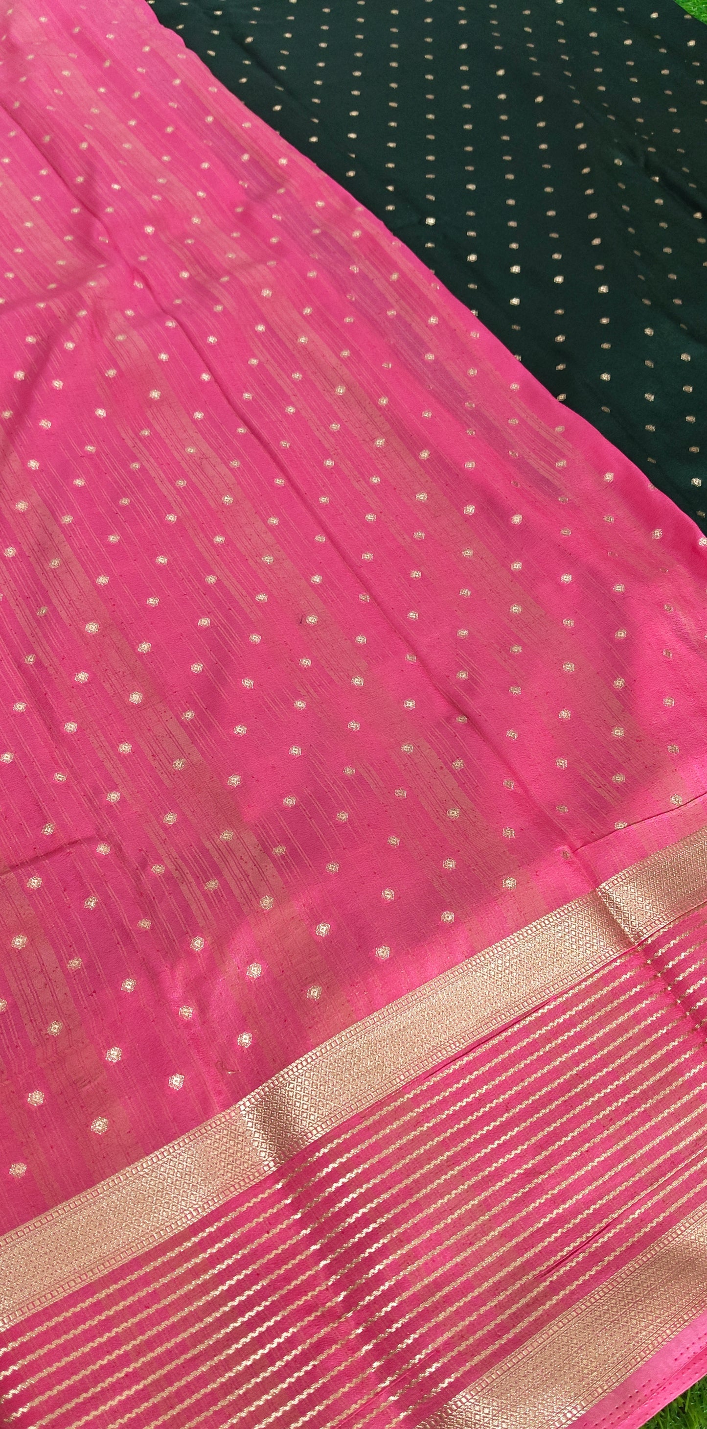 Green Semi Crepe Silk Saree with Contrast Border