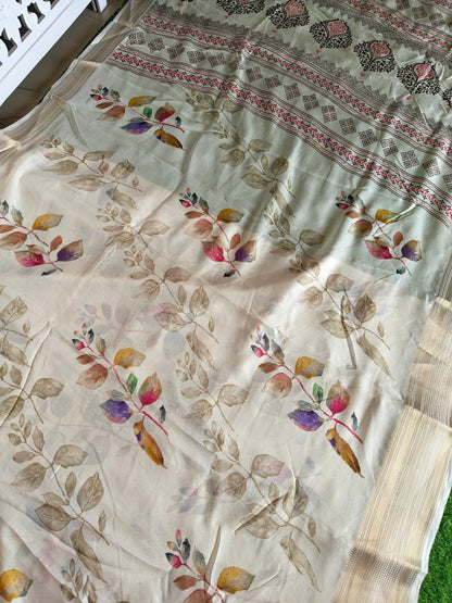 White Georgette Saree (Copy)