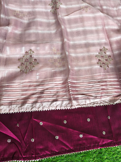 light  mauve colour tissue Silk with contrast blouse