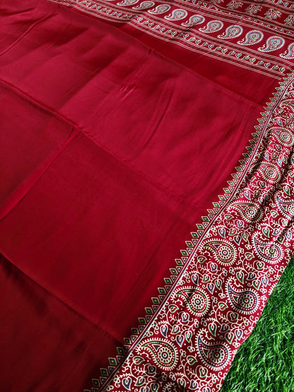 Red Italian Crepe Silk Saree with Paisley Printed Pallu & Designer Blouse | Lightweight Party Wear Saree